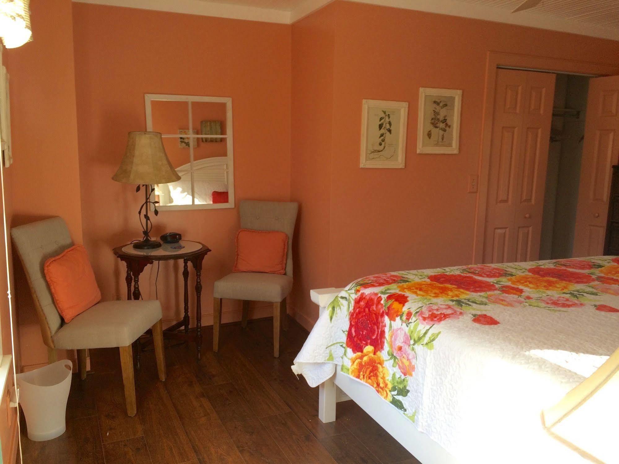 The Inn At Sugar Hollow Farm Crozet Exterior photo